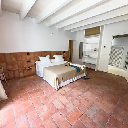 Noualt Hotel