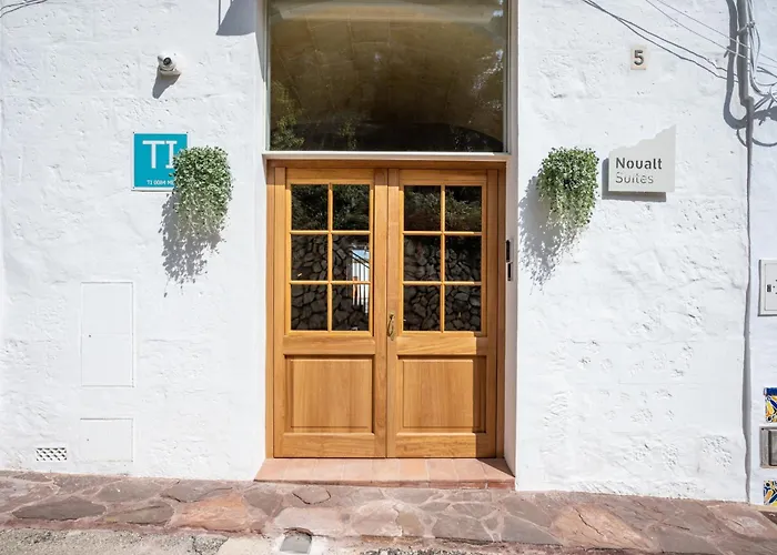 Boutique Noualt מלון *