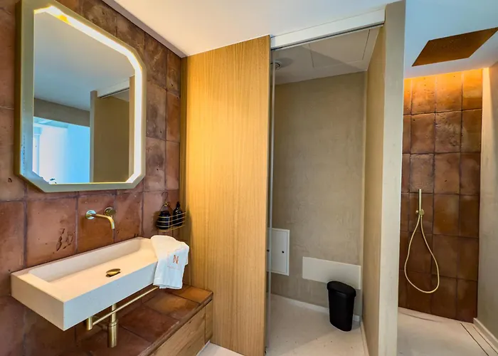 Boutique Noualt מלון *